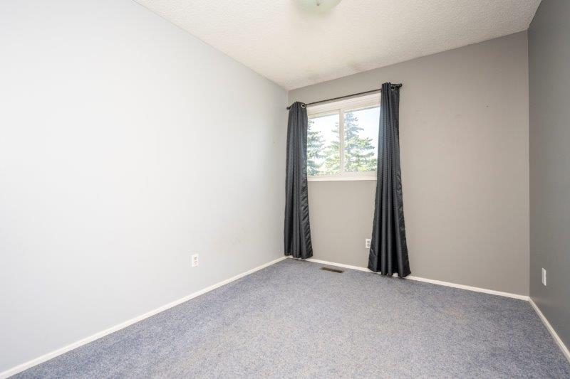 383 Abergale Drive Northeast, Calgary, 4 Bedrooms Bedrooms, ,1.5 BathroomsBathrooms,Houses,For Rent,383 Abergale Drive Northeast,3218
