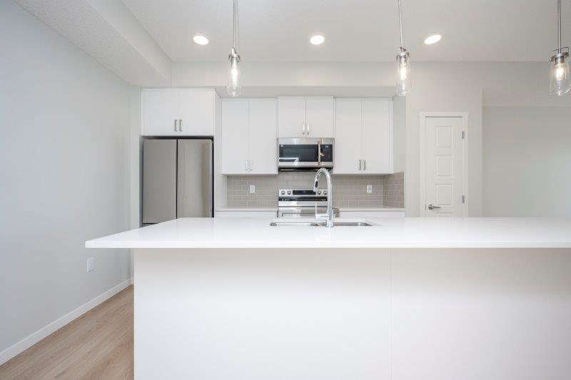2401, 550 Belmont Street SW, Calgary, 1 Bedroom Bedrooms, ,1 BathroomBathrooms,Condos/Townhouses,For Rent,Belmont Plaza,2401, 550 Belmont Street SW,3219