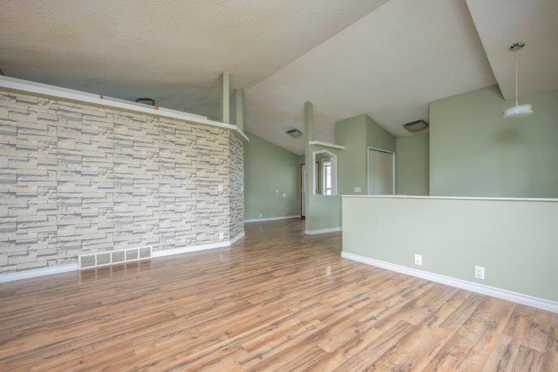 262 Martinwood Place Northeast, Calgary, 5 Bedrooms Bedrooms, ,3 BathroomsBathrooms,Houses,For Rent,262 Martinwood Place Northeast,3221