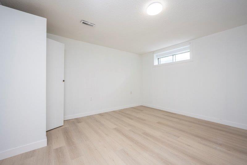 262 Martinwood Place Northeast, Calgary, 5 Bedrooms Bedrooms, ,3 BathroomsBathrooms,Houses,For Rent,262 Martinwood Place Northeast,3221
