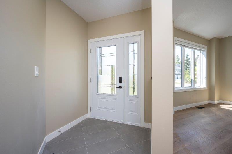 232 Strickland Bay SW, Calgary, 4 Bedrooms Bedrooms, ,3 BathroomsBathrooms,Houses,For Rent,232 Strickland Bay SW,3223