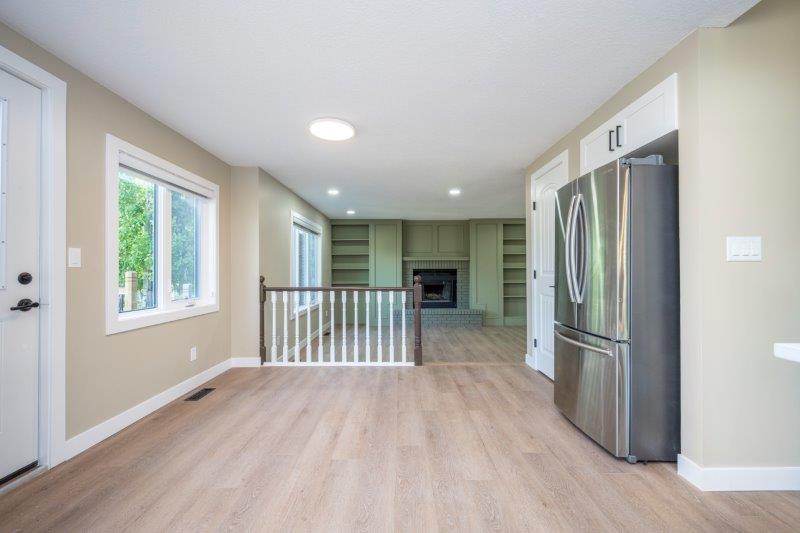 232 Strickland Bay SW, Calgary, 4 Bedrooms Bedrooms, ,3 BathroomsBathrooms,Houses,For Rent,232 Strickland Bay SW,3223