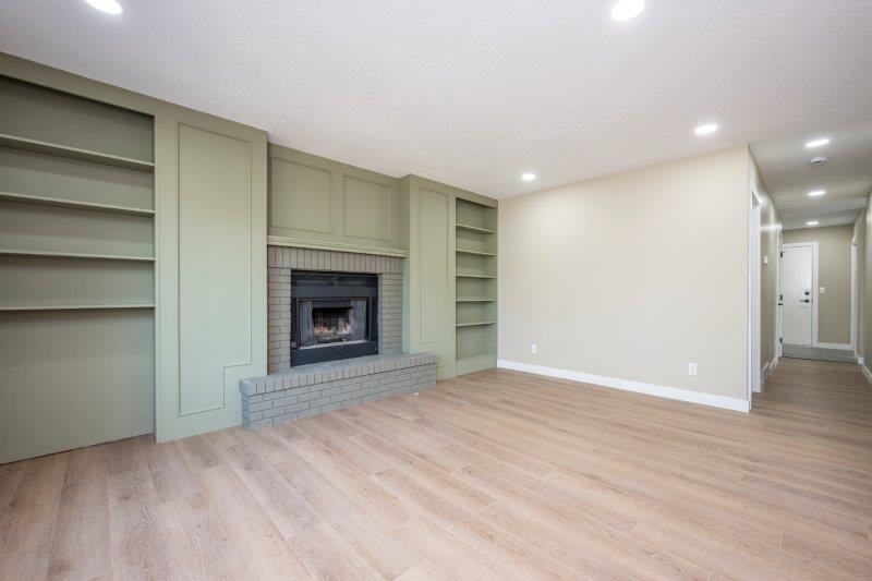232 Strickland Bay SW, Calgary, 4 Bedrooms Bedrooms, ,3 BathroomsBathrooms,Houses,For Rent,232 Strickland Bay SW,3223