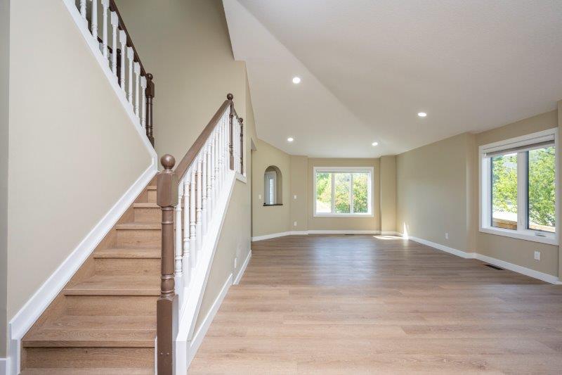 232 Strickland Bay SW, Calgary, 4 Bedrooms Bedrooms, ,3 BathroomsBathrooms,Houses,For Rent,232 Strickland Bay SW,3223