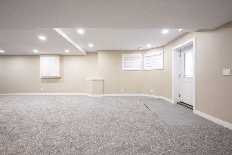 232 Strickland Bay SW, Calgary, 4 Bedrooms Bedrooms, ,3 BathroomsBathrooms,Houses,For Rent,232 Strickland Bay SW,3223