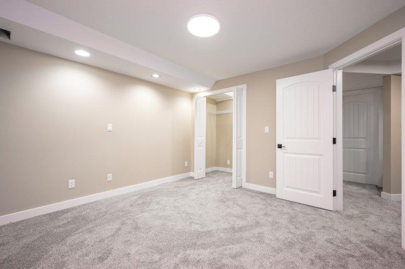 232 Strickland Bay SW, Calgary, 4 Bedrooms Bedrooms, ,3 BathroomsBathrooms,Houses,For Rent,232 Strickland Bay SW,3223