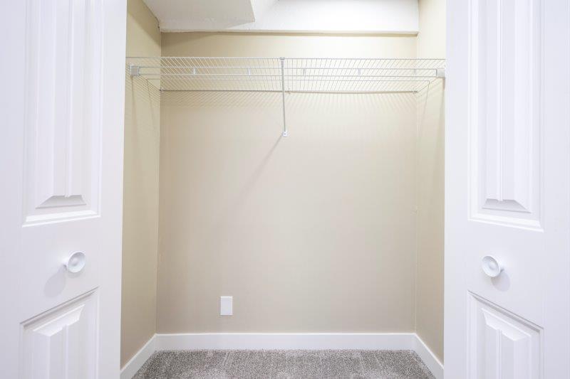 232 Strickland Bay SW, Calgary, 4 Bedrooms Bedrooms, ,3 BathroomsBathrooms,Houses,For Rent,232 Strickland Bay SW,3223