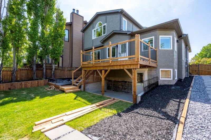 232 Strickland Bay SW, Calgary, 4 Bedrooms Bedrooms, ,3 BathroomsBathrooms,Houses,For Rent,232 Strickland Bay SW,3223