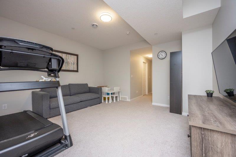 779 Livingston Way NE, Calgary, 4 Bedrooms Bedrooms, ,3.5 BathroomsBathrooms,Houses,For Rent,779 Livingston Way NE,3224