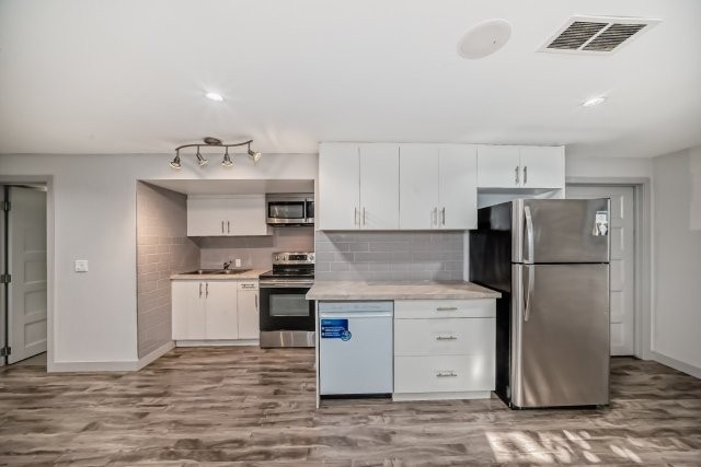 608R Olympia Drive SE, Calgary, 2 Bedrooms Bedrooms, 0 ,1 BathroomBathrooms,Houses,For Rent,0,3226