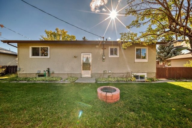 608R Olympia Drive SE, Calgary, 2 Bedrooms Bedrooms, 0 ,1 BathroomBathrooms,Houses,For Rent,0,3226