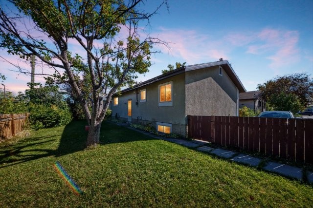 608R Olympia Drive SE, Calgary, 2 Bedrooms Bedrooms, 0 ,1 BathroomBathrooms,Houses,For Rent,0,3226
