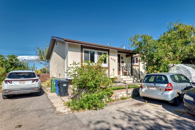 608R Olympia Drive SE, Calgary, 2 Bedrooms Bedrooms, 0 ,1 BathroomBathrooms,Houses,For Rent,0,3226