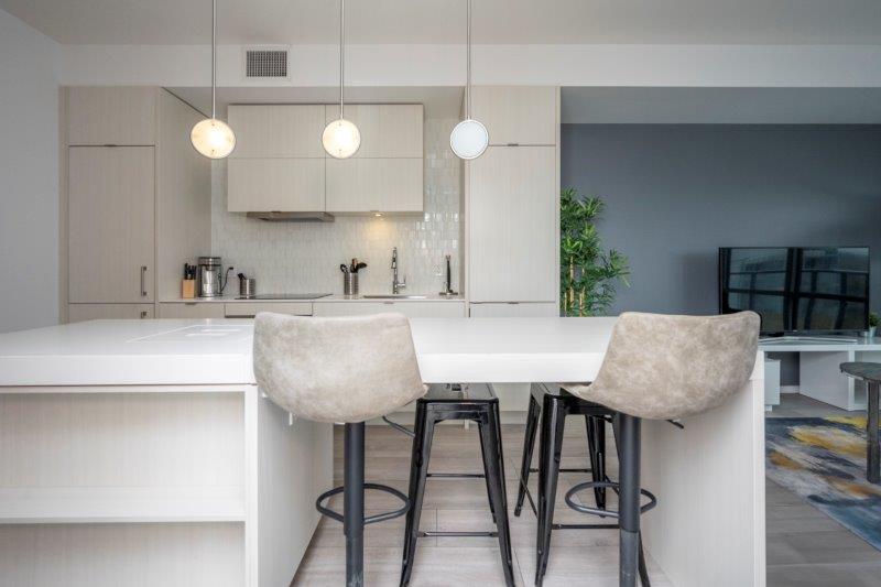 1910, 615 6 Avenue SE, Calgary, 1.5 Bedrooms Bedrooms, 0 ,1 BathroomBathrooms,Condos/Townhouses,Rented,Verve,1910, 615 6 Avenue SE,0,3233