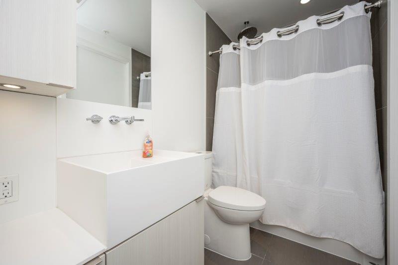 1910, 615 6 Avenue SE, Calgary, 1.5 Bedrooms Bedrooms, 0 ,1 BathroomBathrooms,Condos/Townhouses,Rented,Verve,1910, 615 6 Avenue SE,0,3233