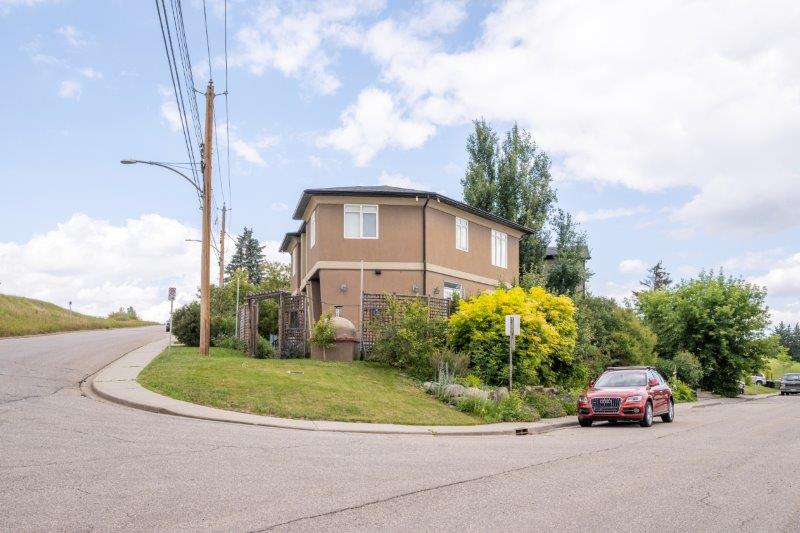 2332 6 Street SE, Calgary, 4 Bedrooms Bedrooms, 0 ,3.5 BathroomsBathrooms,Houses,For Rent,2332 6 Street SE,0,3234