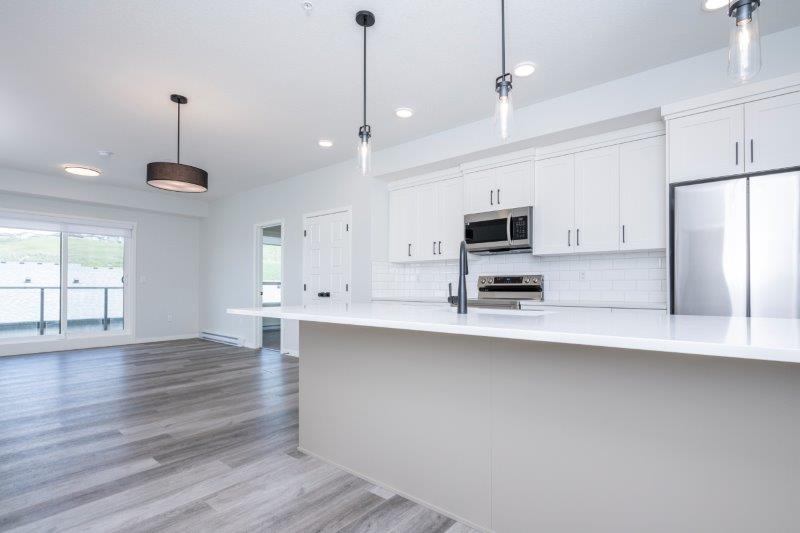 1411, 42 Cranbook Gardens SE, Calgary, 2 Bedrooms Bedrooms, 0 ,2 BathroomsBathrooms,Condos/Townhouses,For Rent,RIVERSTONE MANOR,1411, 42 Cranbook Gardens SE,0,3238