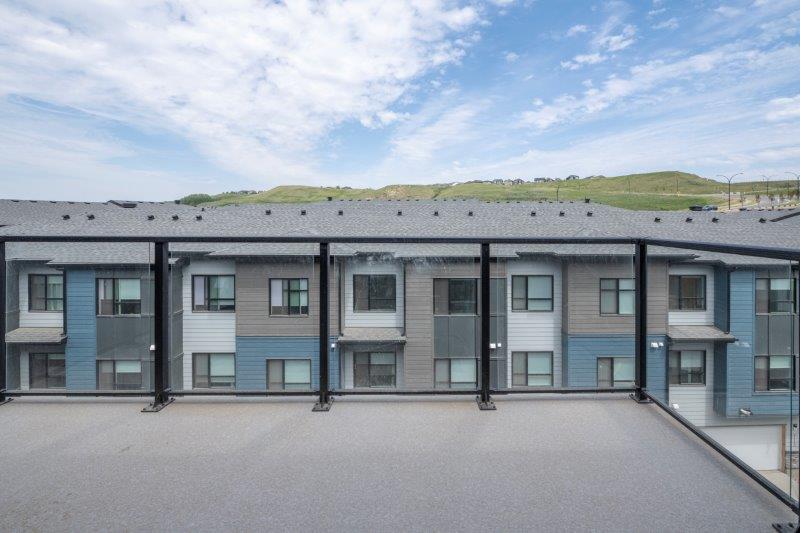 1411, 42 Cranbook Gardens SE, Calgary, 2 Bedrooms Bedrooms, 0 ,2 BathroomsBathrooms,Condos/Townhouses,For Rent,RIVERSTONE MANOR,1411, 42 Cranbook Gardens SE,0,3238