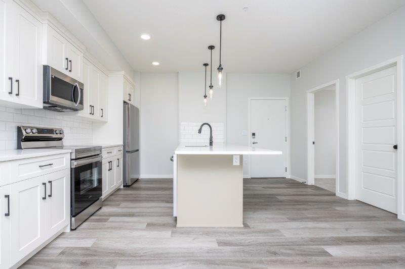 1411, 42 Cranbook Gardens SE, Calgary, 2 Bedrooms Bedrooms, 0 ,2 BathroomsBathrooms,Condos/Townhouses,For Rent,RIVERSTONE MANOR,1411, 42 Cranbook Gardens SE,0,3238
