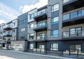 1411, 42 Cranbook Gardens SE, Calgary, 2 Bedrooms Bedrooms, 0 ,2 BathroomsBathrooms,Condos/Townhouses,For Rent,RIVERSTONE MANOR,1411, 42 Cranbook Gardens SE,0,3238