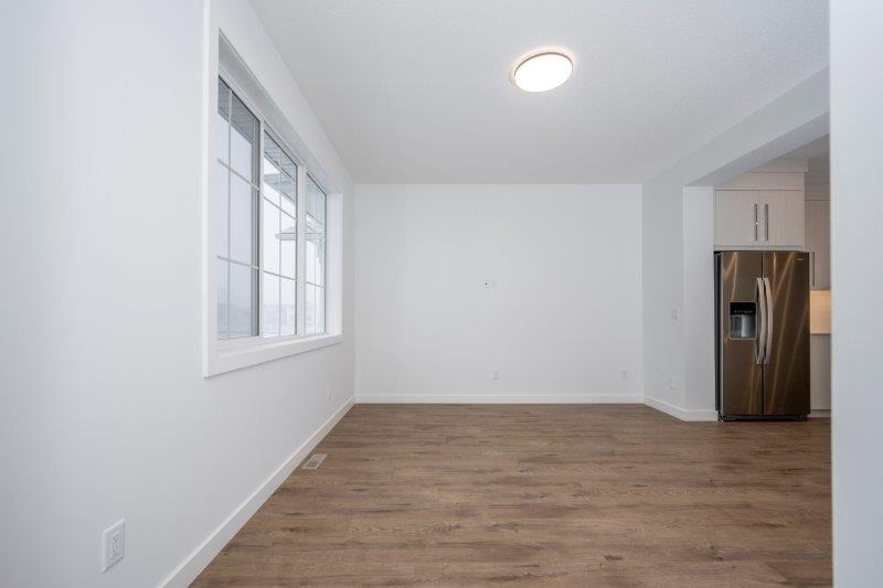 1020 West Lakeview Drive, Chestermere, 4 Bedrooms Bedrooms, 0 ,3 BathroomsBathrooms,Condos/Townhouses,For Sale,0,3243