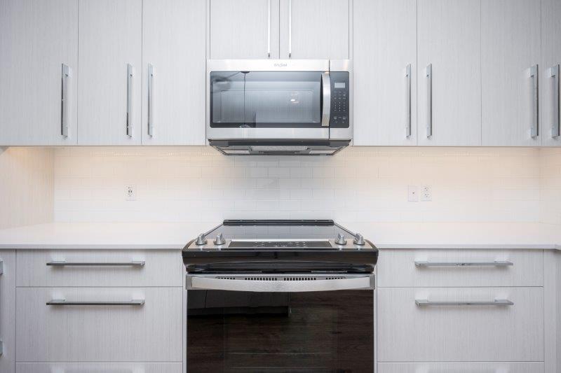 1020 West Lakeview Drive, Chestermere, 4 Bedrooms Bedrooms, 0 ,3 BathroomsBathrooms,Condos/Townhouses,For Sale,0,3243