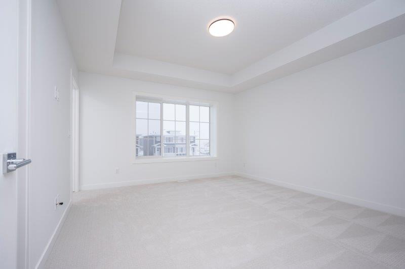 1020 West Lakeview Drive, Chestermere, 4 Bedrooms Bedrooms, 0 ,3 BathroomsBathrooms,Condos/Townhouses,For Sale,0,3243