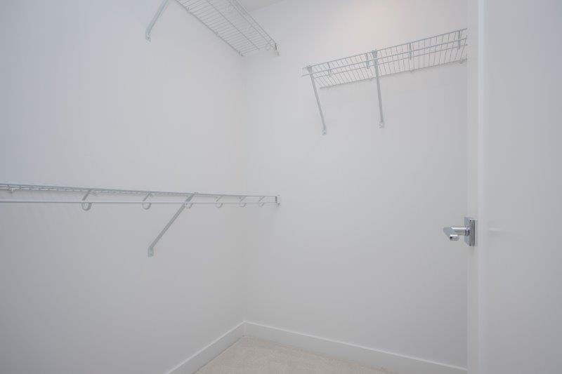 1020 West Lakeview Drive, Chestermere, 4 Bedrooms Bedrooms, 0 ,3 BathroomsBathrooms,Condos/Townhouses,For Sale,0,3243