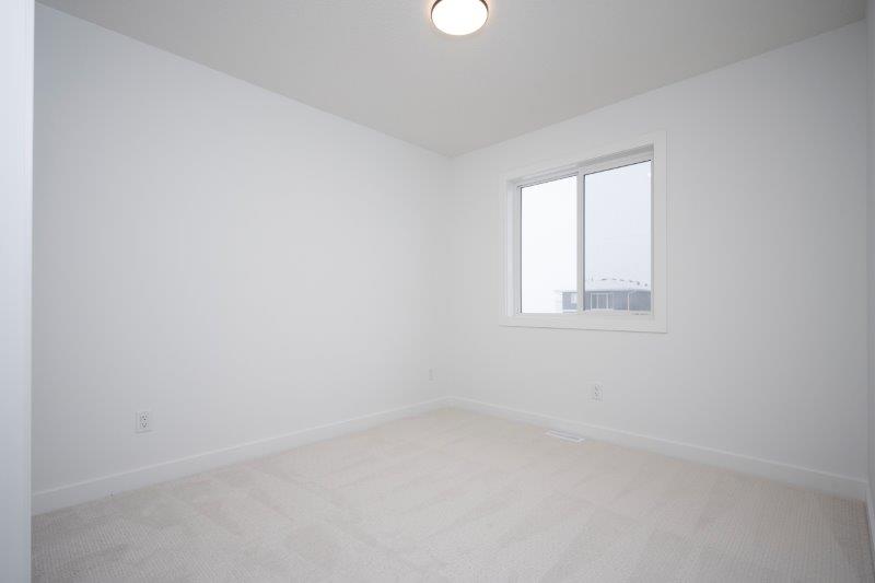 1020 West Lakeview Drive, Chestermere, 4 Bedrooms Bedrooms, 0 ,3 BathroomsBathrooms,Condos/Townhouses,For Sale,0,3243