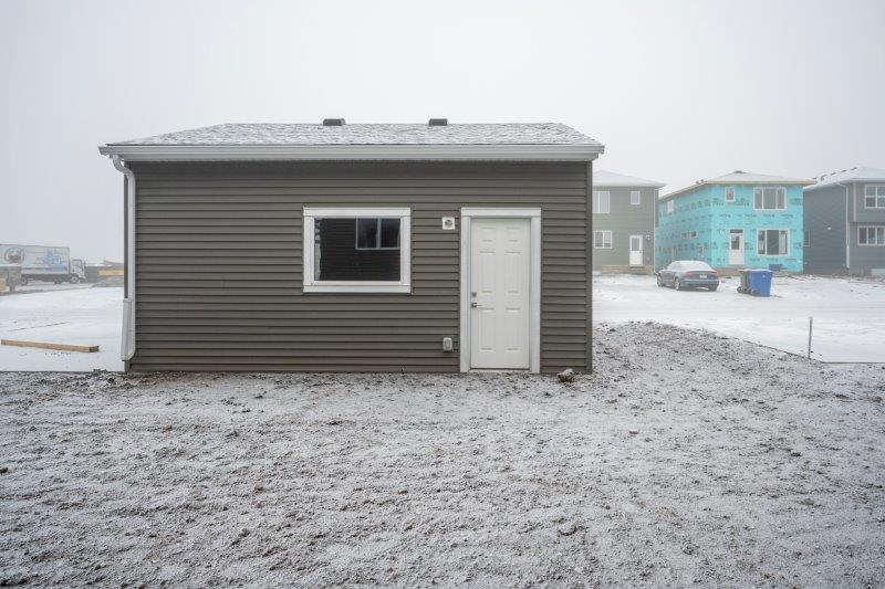 1020 West Lakeview Drive, Chestermere, 4 Bedrooms Bedrooms, 0 ,3 BathroomsBathrooms,Condos/Townhouses,For Sale,0,3243