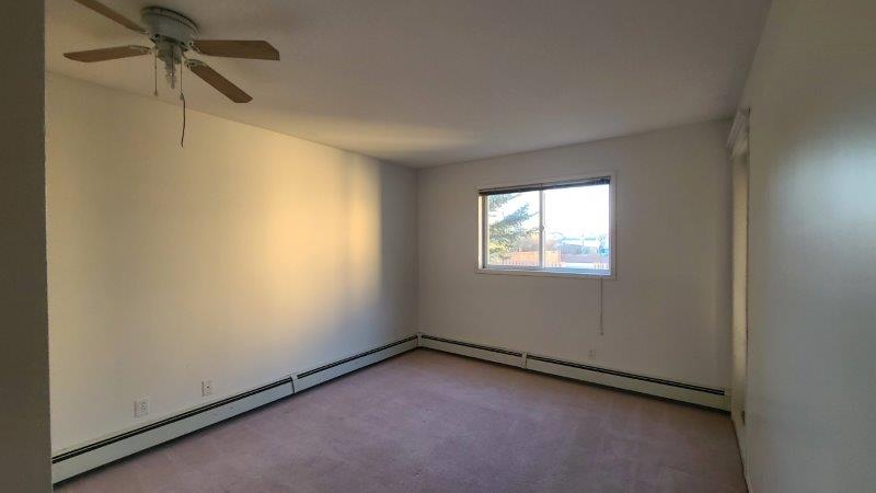 211, 1715 35 Street SE, Calgary, 2 Bedrooms Bedrooms, 0 ,2 BathroomsBathrooms,Condos/Townhouses,For Rent,Radisson Villas,211, 1715 35 Street SE,0,3249