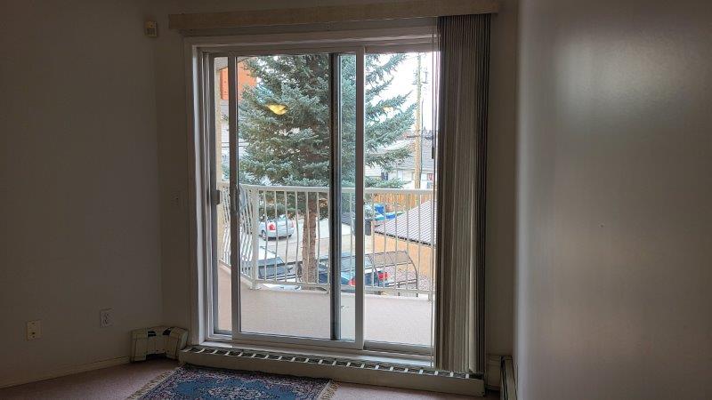 211, 1715 35 Street SE, Calgary, 2 Bedrooms Bedrooms, 0 ,2 BathroomsBathrooms,Condos/Townhouses,For Rent,Radisson Villas,211, 1715 35 Street SE,0,3249