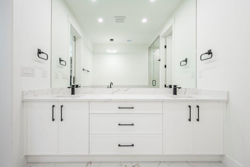 3611 2 Street Northwest, Calgary, 3 Bedrooms Bedrooms, 0 ,3 BathroomsBathrooms,Houses,Rented,3611 2 Street Northwest,0,3250