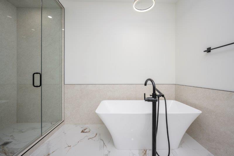 3611 2 Street Northwest, Calgary, 3 Bedrooms Bedrooms, 0 ,3 BathroomsBathrooms,Houses,Rented,3611 2 Street Northwest,0,3250