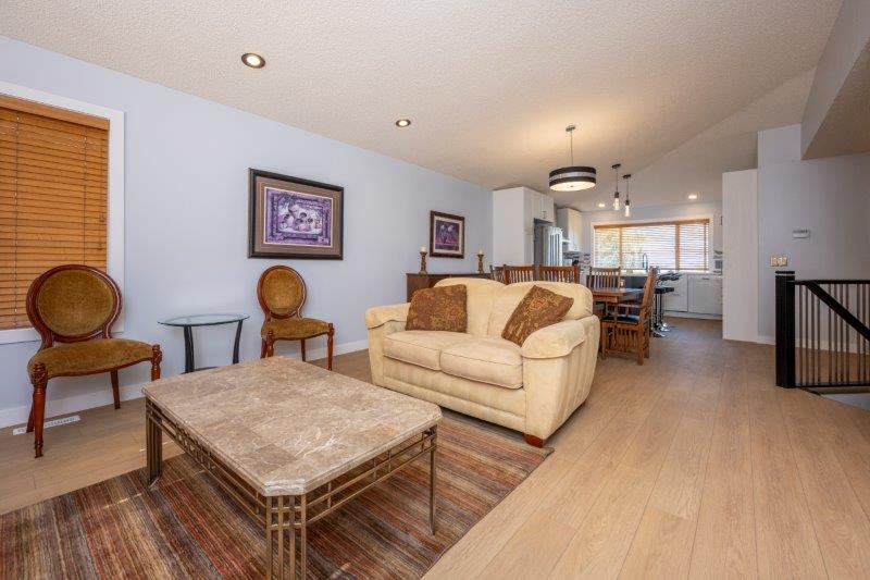 129 Harvest Oak Circle Northeast, Calgary, 2 Bedrooms Bedrooms, 0 ,2.5 BathroomsBathrooms,Condos/Townhouses,For Rent,129 Harvest Oak Circle Northeast,0,3254