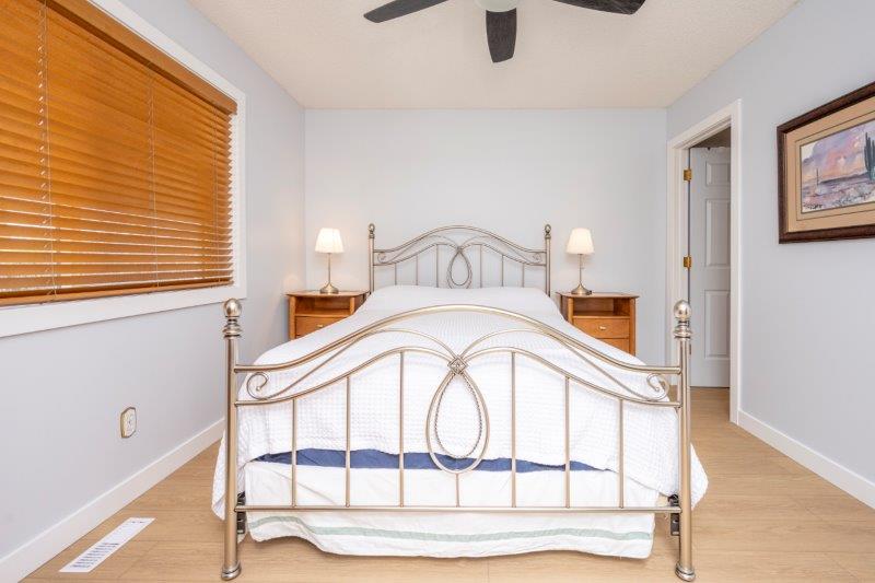129 Harvest Oak Circle Northeast, Calgary, 2 Bedrooms Bedrooms, 0 ,2.5 BathroomsBathrooms,Condos/Townhouses,For Rent,129 Harvest Oak Circle Northeast,0,3254