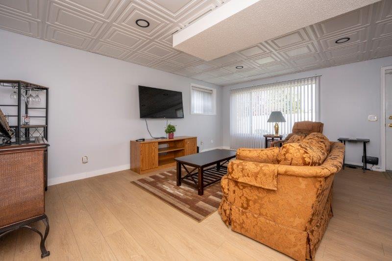 129 Harvest Oak Circle Northeast, Calgary, 2 Bedrooms Bedrooms, 0 ,2.5 BathroomsBathrooms,Condos/Townhouses,For Rent,129 Harvest Oak Circle Northeast,0,3254