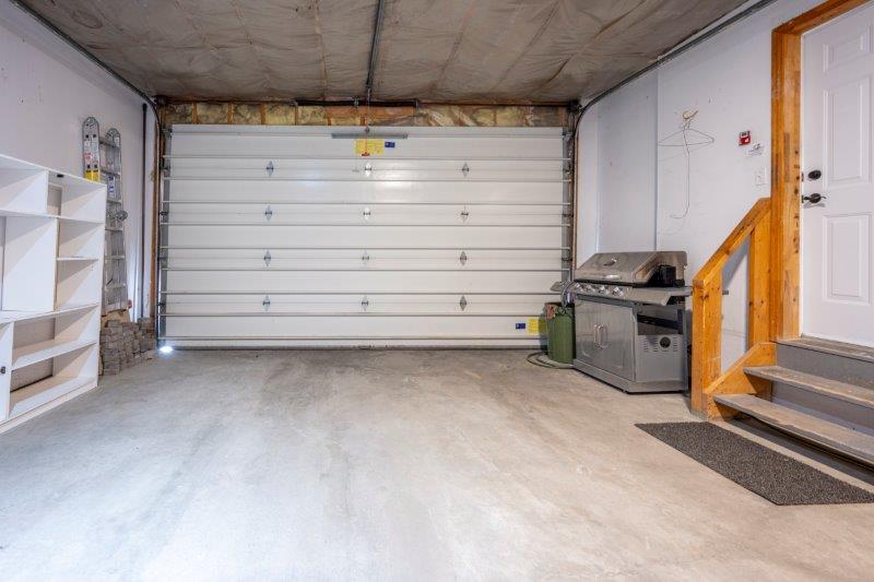 129 Harvest Oak Circle Northeast, Calgary, 2 Bedrooms Bedrooms, 0 ,2.5 BathroomsBathrooms,Condos/Townhouses,For Rent,129 Harvest Oak Circle Northeast,0,3254