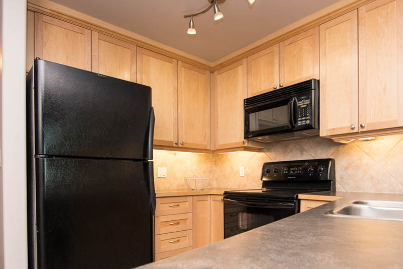#1808, 836 15 Ave SW, Calgary, 1.5 Bedrooms Bedrooms, ,1 BathroomBathrooms,Condos/Townhouses,For Rent,EMERALD STONE,#1808, 836 15 Ave SW,1245