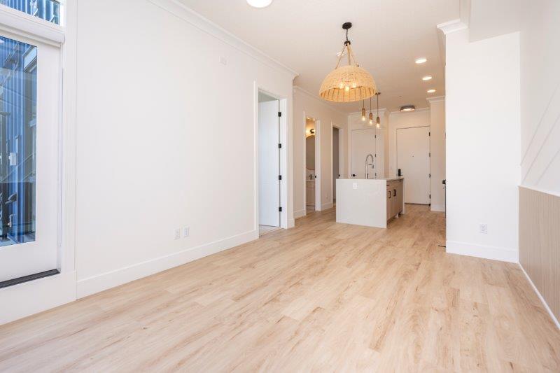 1416, 4270 Norford Avenue NW, Calgary, 1.5 Bedrooms Bedrooms, 0 ,1 BathroomBathrooms,Condos/Townhouses,For Rent,Dean's Landing,1416, 4270 Norford Avenue NW,0,3255