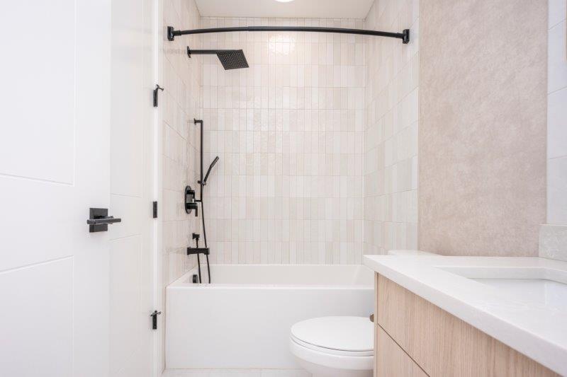 1416, 4270 Norford Avenue NW, Calgary, 1.5 Bedrooms Bedrooms, 0 ,1 BathroomBathrooms,Condos/Townhouses,For Rent,Dean's Landing,1416, 4270 Norford Avenue NW,0,3255
