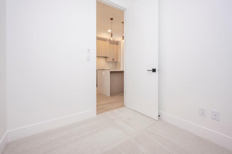 1416, 4270 Norford Avenue NW, Calgary, 1.5 Bedrooms Bedrooms, 0 ,1 BathroomBathrooms,Condos/Townhouses,For Rent,Dean's Landing,1416, 4270 Norford Avenue NW,0,3255