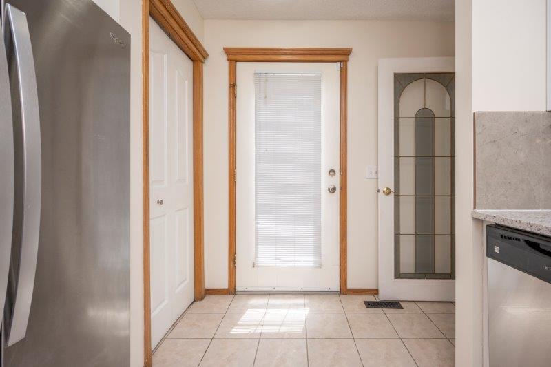 101 Coral Cove Northeast, Calgary, 3 Bedrooms Bedrooms, 0 ,3 BathroomsBathrooms,Houses,For Rent,Coral Cove Estates,101 Coral Cove Northeast,0,3256