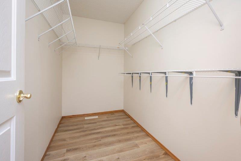 101 Coral Cove Northeast, Calgary, 3 Bedrooms Bedrooms, 0 ,3 BathroomsBathrooms,Houses,For Rent,Coral Cove Estates,101 Coral Cove Northeast,0,3256