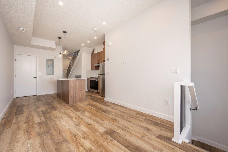 116, 156 Park Street, Cochrane, 3 Bedrooms Bedrooms, 0 ,2 BathroomsBathrooms,Condos/Townhouses,For Rent,116, 156 Park Street,0,3258