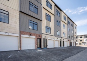 116, 156 Park Street, Cochrane, 3 Bedrooms Bedrooms, 0 ,2 BathroomsBathrooms,Condos/Townhouses,For Rent,116, 156 Park Street,0,3258