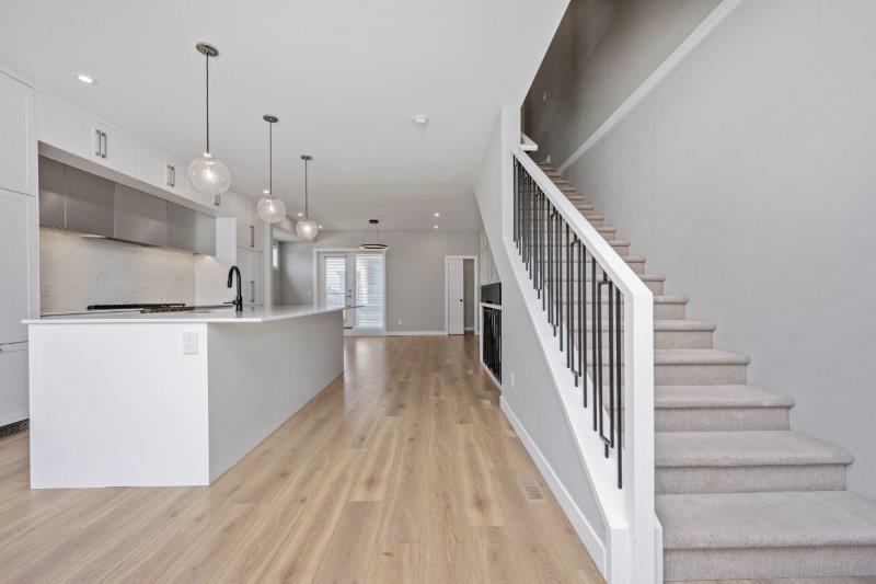 834 78 Street SW, Calgary, 3 Bedrooms Bedrooms, 0 ,3 BathroomsBathrooms,Condos/Townhouses,For Rent,834 78 Street SW,0,3260