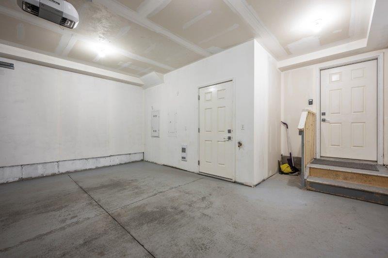 834 78 Street SW, Calgary, 3 Bedrooms Bedrooms, 0 ,3 BathroomsBathrooms,Condos/Townhouses,For Rent,834 78 Street SW,0,3260