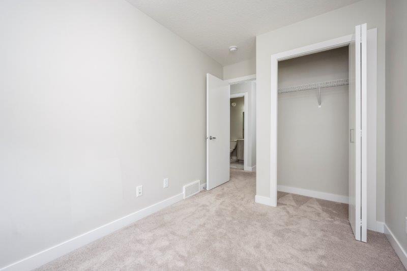 441 Skyview Ranch Circle NE, Calgary, 3 Bedrooms Bedrooms, 0 ,2.5 BathroomsBathrooms,Condos/Townhouses,For Rent,Central by Partners,441 Skyview Ranch Circle NE,0,3261
