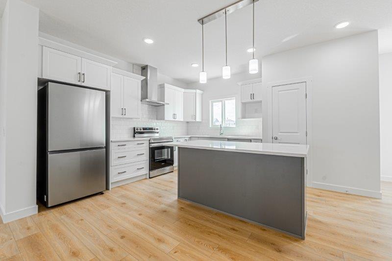 549 Clearwater Heath, Chestermere, 3 Bedrooms Bedrooms, 0 ,2.5 BathroomsBathrooms,Houses,For Rent,549 Clearwater Heath ,0,3262